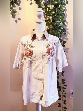 Vintage Jane Ashley Cream Cotton Button-Up Blouse